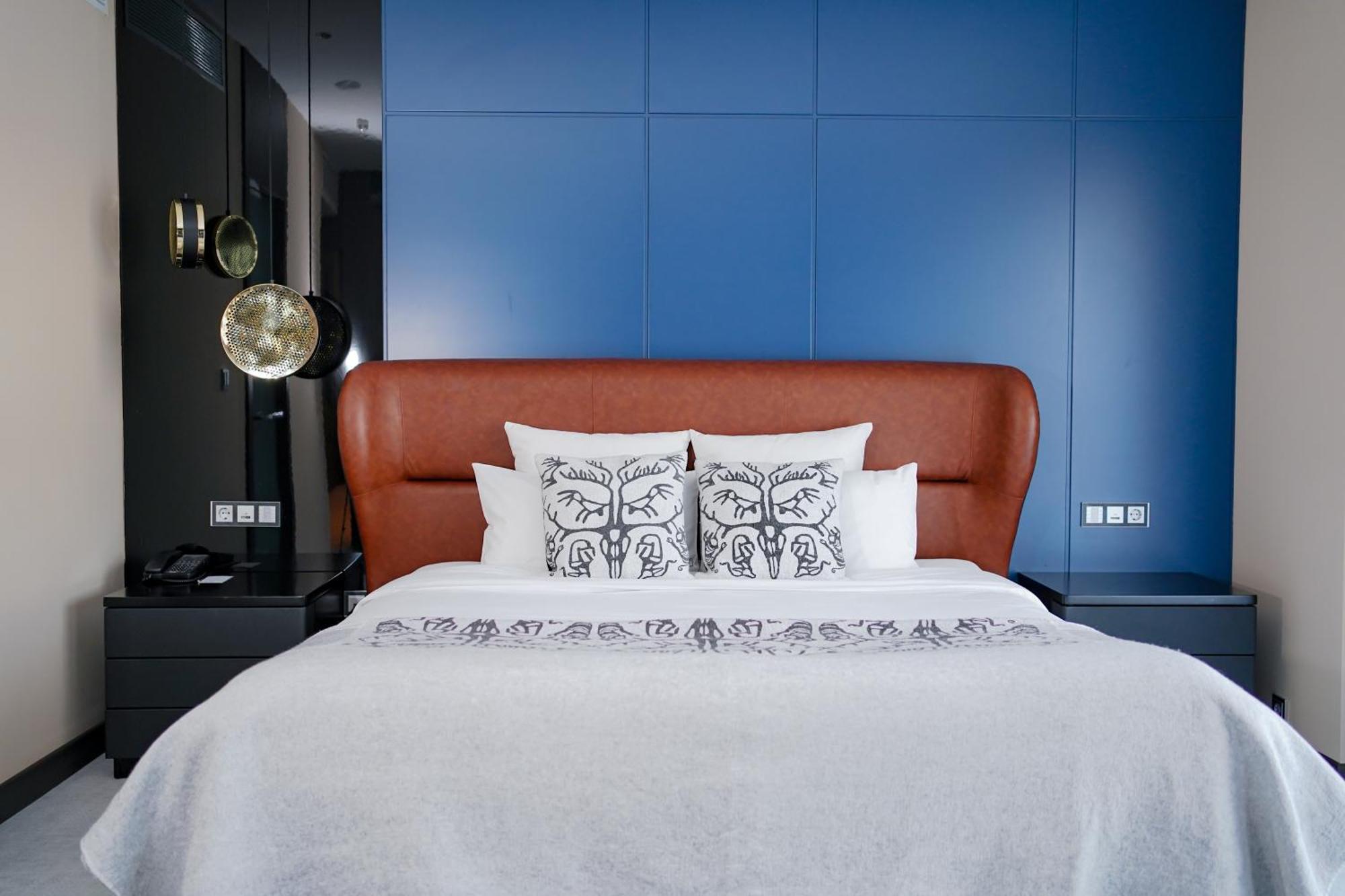 Novotel Bishkek City Center Esterno foto